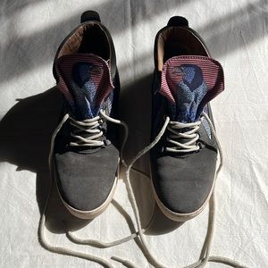 Inkkas Bald Eagle Camping Boot High-Top Sneakers Grey/Blue Men 10 Women 12